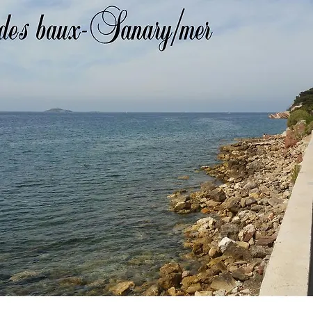 Front De Mer Corniche Des Baux * Sanary-sur-Mer